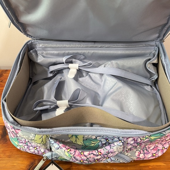 NWT Vera Bradley Rolling Work Carry-On Bag in Happy Hydrangeas Gray - Picture 10 of 10